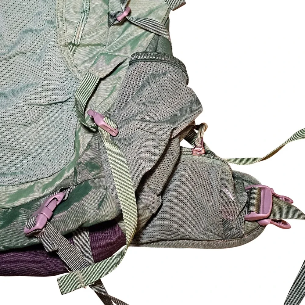 REI Passage 38 Youth Scouting Backpack Green Hiking Camping Hydration Overnight